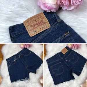 Levi's Shorts - 🌸Vtg 501 Dark Wash Levis Cutoff Shorts 26🌸 Levi's Shorts - 🌸Vtg 501 Dark Wash Levis Cutoff Shorts 26🌸